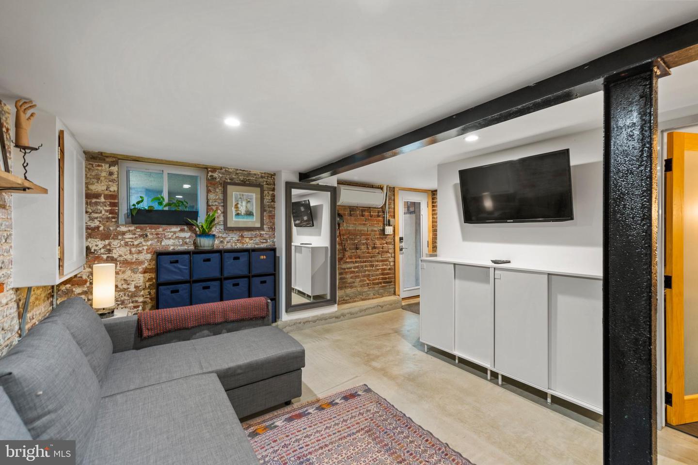 1675 MONTELLO AVE NE, WASHINGTON, District Of Columbia 20002, 4 Bedrooms Bedrooms, ,3 BathroomsBathrooms,Residential,For sale,1675 MONTELLO AVE NE,DCDC2186842 MLS # DCDC2186842
