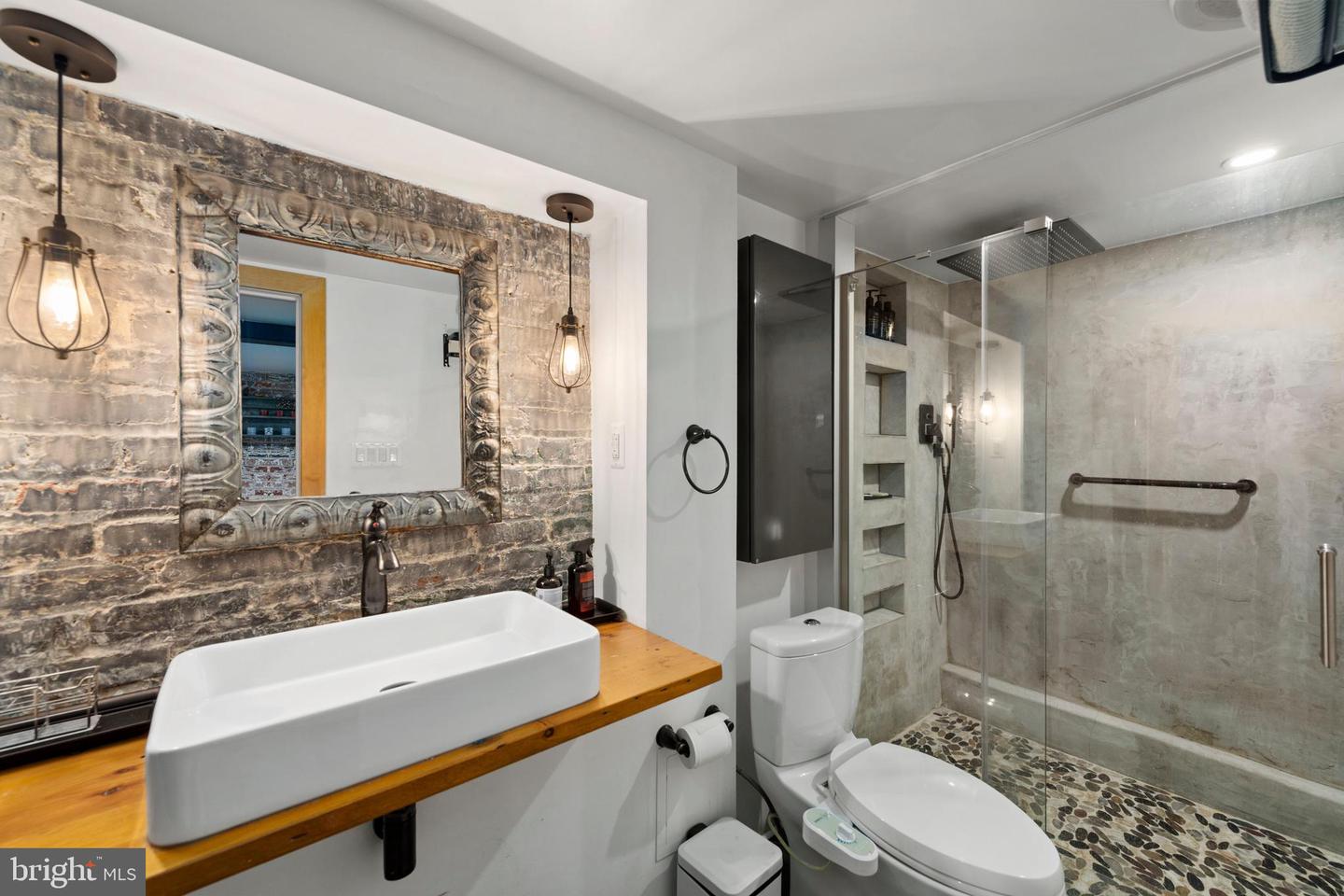 1675 MONTELLO AVE NE, WASHINGTON, District Of Columbia 20002, 4 Bedrooms Bedrooms, ,3 BathroomsBathrooms,Residential,For sale,1675 MONTELLO AVE NE,DCDC2186842 MLS # DCDC2186842