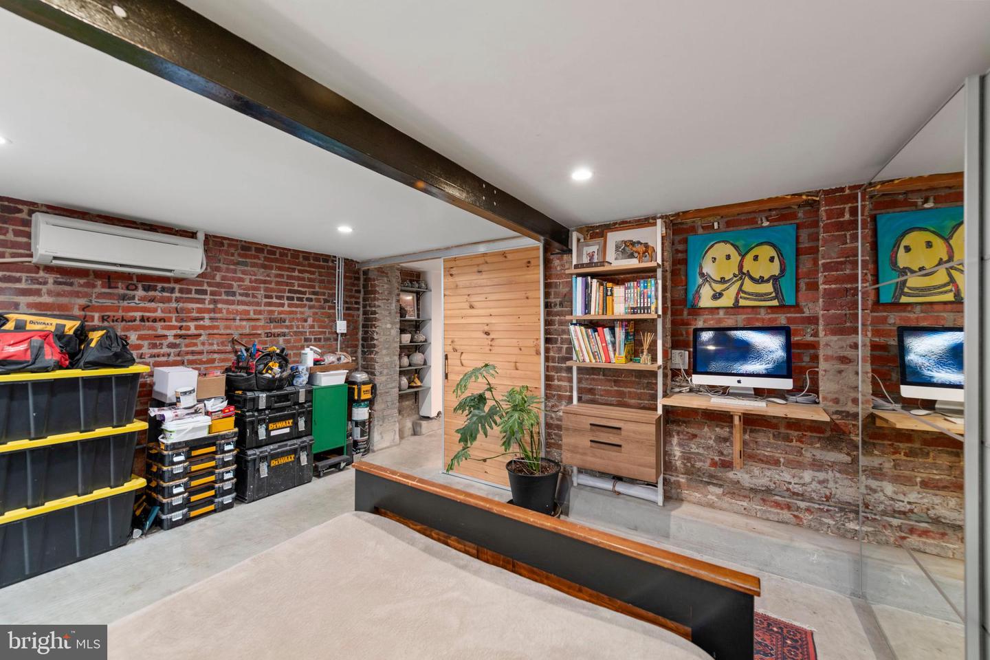 1675 MONTELLO AVE NE, WASHINGTON, District Of Columbia 20002, 4 Bedrooms Bedrooms, ,3 BathroomsBathrooms,Residential,For sale,1675 MONTELLO AVE NE,DCDC2186842 MLS # DCDC2186842
