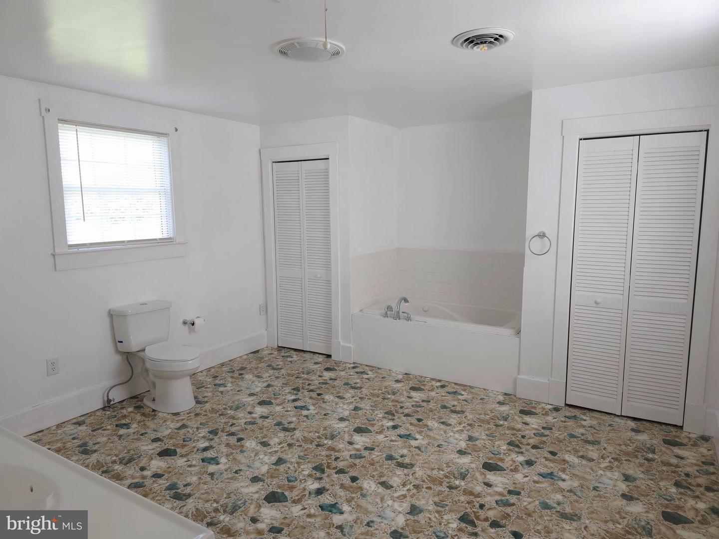 4908 LONGDALE FURNACE RD., CLIFTON FORGE, Virginia 24422, 4 Bedrooms Bedrooms, 9 Rooms Rooms,2 BathroomsBathrooms,Farm,For sale,4908 LONGDALE FURNACE RD.,VAAY2000024 MLS # VAAY2000024