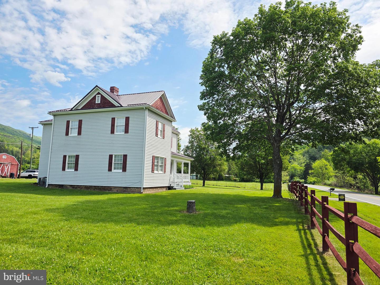 4908 LONGDALE FURNACE RD., CLIFTON FORGE, Virginia 24422, 4 Bedrooms Bedrooms, 9 Rooms Rooms,2 BathroomsBathrooms,Farm,For sale,4908 LONGDALE FURNACE RD.,VAAY2000024 MLS # VAAY2000024