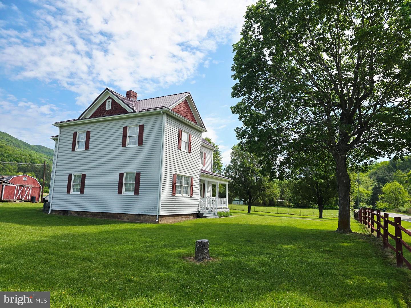 4908 LONGDALE FURNACE RD., CLIFTON FORGE, Virginia 24422, 4 Bedrooms Bedrooms, 9 Rooms Rooms,2 BathroomsBathrooms,Farm,For sale,4908 LONGDALE FURNACE RD.,VAAY2000024 MLS # VAAY2000024
