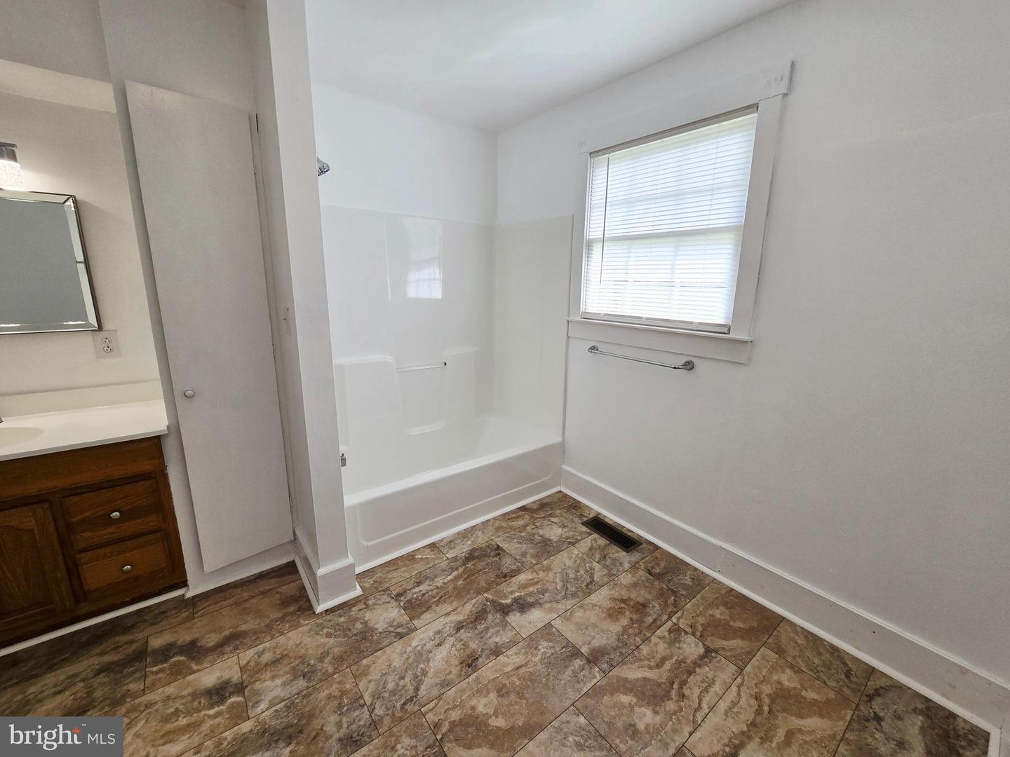 4908 LONGDALE FURNACE RD., CLIFTON FORGE, Virginia 24422, 4 Bedrooms Bedrooms, 9 Rooms Rooms,2 BathroomsBathrooms,Farm,For sale,4908 LONGDALE FURNACE RD.,VAAY2000024 MLS # VAAY2000024