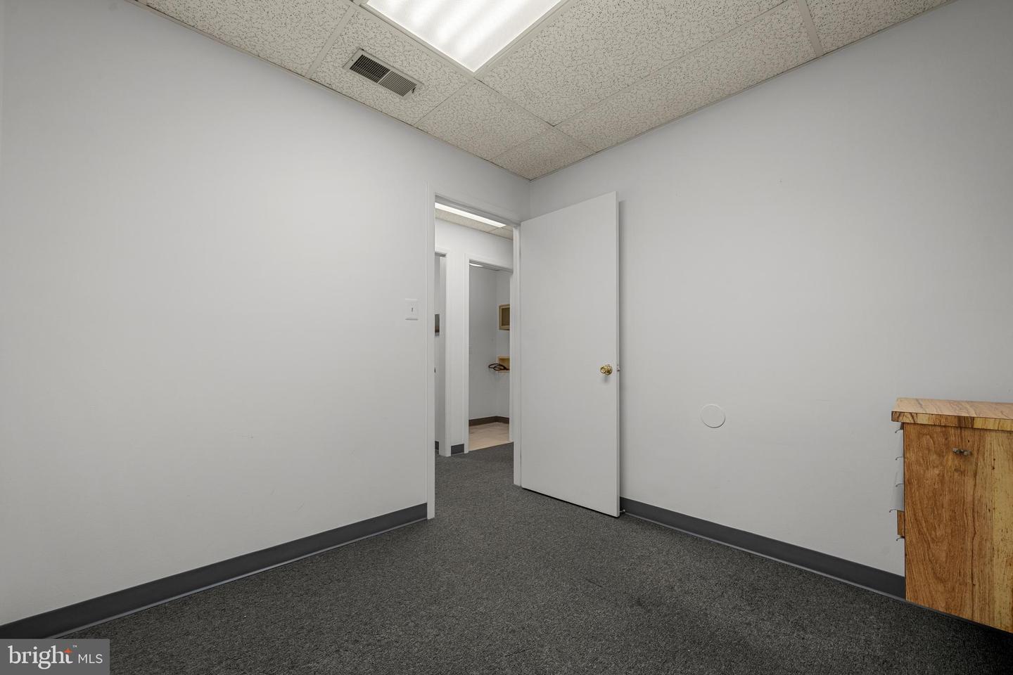 8983 HERSAND DR #10, BURKE, Virginia 22015, ,Land,For sale,8983 HERSAND DR #10,VAFX2239448 MLS # VAFX2239448