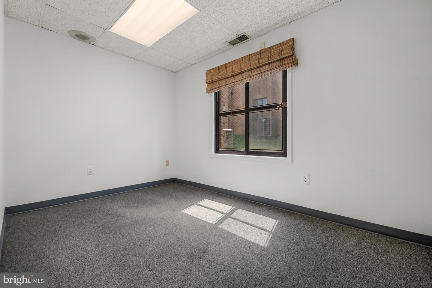 8983 HERSAND DR #10, BURKE, Virginia 22015, ,Land,For sale,8983 HERSAND DR #10,VAFX2239448 MLS # VAFX2239448