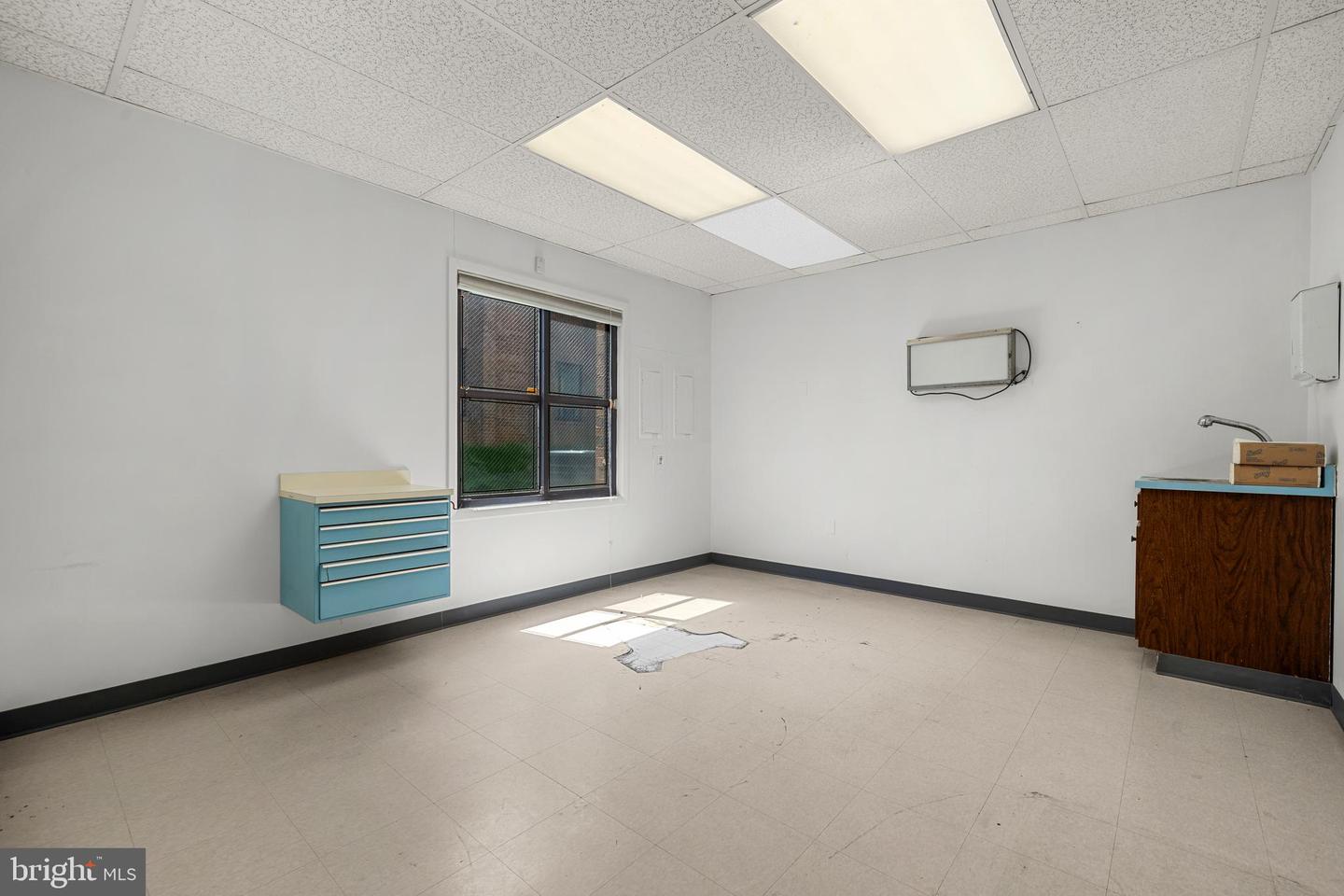 8983 HERSAND DR #10, BURKE, Virginia 22015, ,Land,For sale,8983 HERSAND DR #10,VAFX2239448 MLS # VAFX2239448