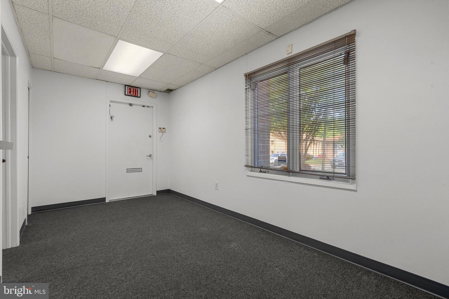 8983 HERSAND DR #10, BURKE, Virginia 22015, ,Land,For sale,8983 HERSAND DR #10,VAFX2239448 MLS # VAFX2239448