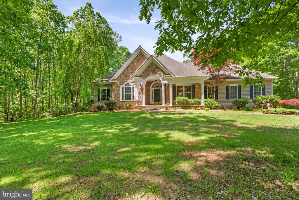 6048 WALKERS HOLLOW WAY, LOCUST GROVE, Virginia 22508, 5 Bedrooms Bedrooms, ,3 BathroomsBathrooms,Residential,6048 WALKERS HOLLOW WAY,VAOR2009436 MLS # VAOR2009436