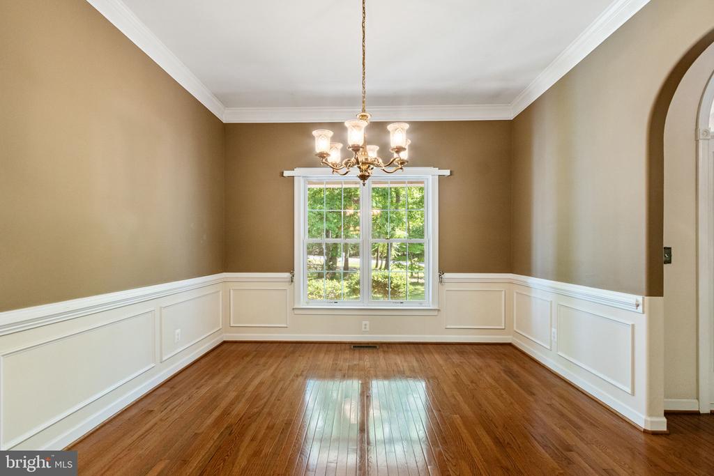 6048 WALKERS HOLLOW WAY, LOCUST GROVE, Virginia 22508, 5 Bedrooms Bedrooms, ,3 BathroomsBathrooms,Residential,6048 WALKERS HOLLOW WAY,VAOR2009436 MLS # VAOR2009436