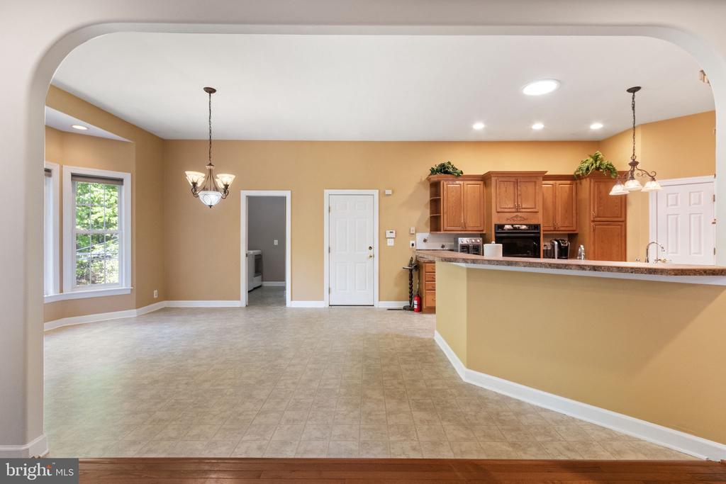 6048 WALKERS HOLLOW WAY, LOCUST GROVE, Virginia 22508, 5 Bedrooms Bedrooms, ,3 BathroomsBathrooms,Residential,6048 WALKERS HOLLOW WAY,VAOR2009436 MLS # VAOR2009436