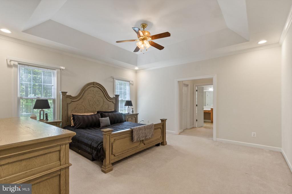 6048 WALKERS HOLLOW WAY, LOCUST GROVE, Virginia 22508, 5 Bedrooms Bedrooms, ,3 BathroomsBathrooms,Residential,6048 WALKERS HOLLOW WAY,VAOR2009436 MLS # VAOR2009436