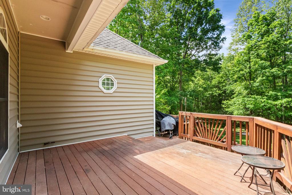 6048 WALKERS HOLLOW WAY, LOCUST GROVE, Virginia 22508, 5 Bedrooms Bedrooms, ,3 BathroomsBathrooms,Residential,6048 WALKERS HOLLOW WAY,VAOR2009436 MLS # VAOR2009436