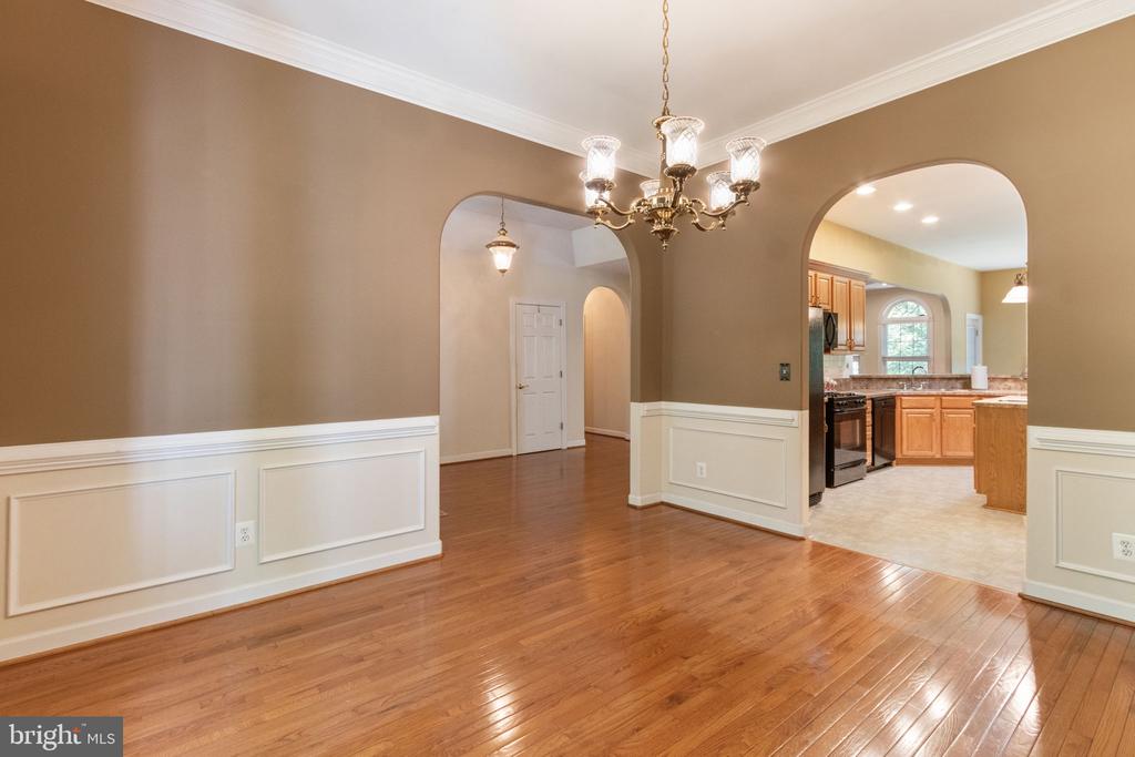 6048 WALKERS HOLLOW WAY, LOCUST GROVE, Virginia 22508, 5 Bedrooms Bedrooms, ,3 BathroomsBathrooms,Residential,6048 WALKERS HOLLOW WAY,VAOR2009436 MLS # VAOR2009436