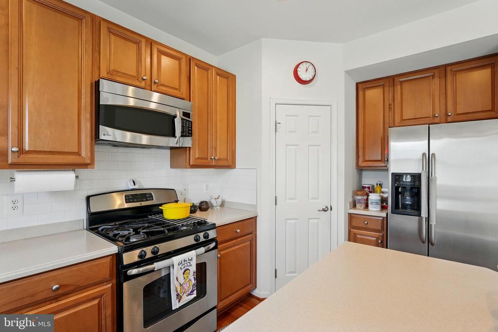 3962 LAKE ASHBY CT, WARRENTON, Virginia, 3 Bedrooms Bedrooms, ,2 BathroomsBathrooms,Residential,3962 LAKE ASHBY CT,VAFQ2016284 MLS # VAFQ2016284