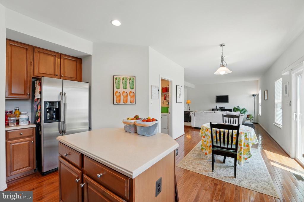 3962 LAKE ASHBY CT, WARRENTON, Virginia, 3 Bedrooms Bedrooms, ,2 BathroomsBathrooms,Residential,3962 LAKE ASHBY CT,VAFQ2016284 MLS # VAFQ2016284