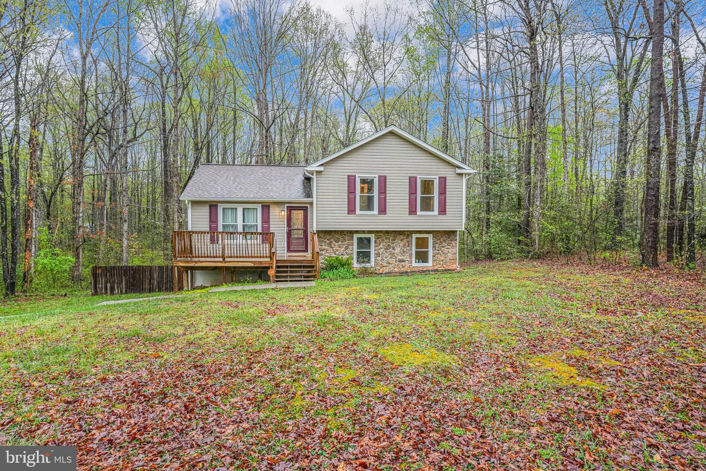 6913 ASPEN LN, SPOTSYLVANIA, Virginia 22551, 3 Bedrooms Bedrooms, ,2 BathroomsBathrooms,Residential,For sale,6913 ASPEN LN,VASP2031290 MLS # VASP2031290
