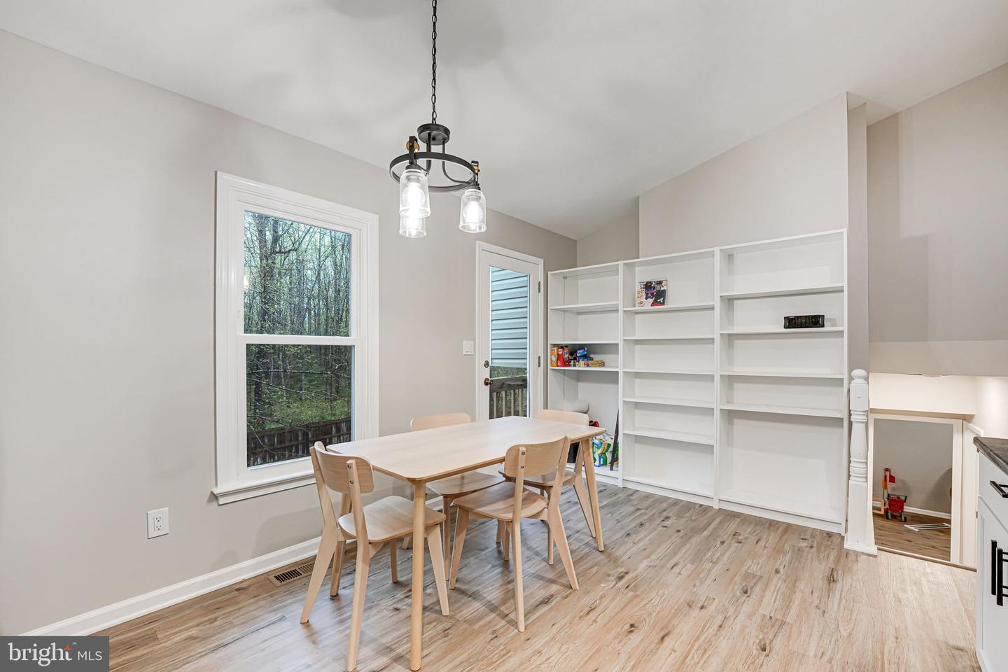 6913 ASPEN LN, SPOTSYLVANIA, Virginia 22551, 3 Bedrooms Bedrooms, ,2 BathroomsBathrooms,Residential,For sale,6913 ASPEN LN,VASP2031290 MLS # VASP2031290