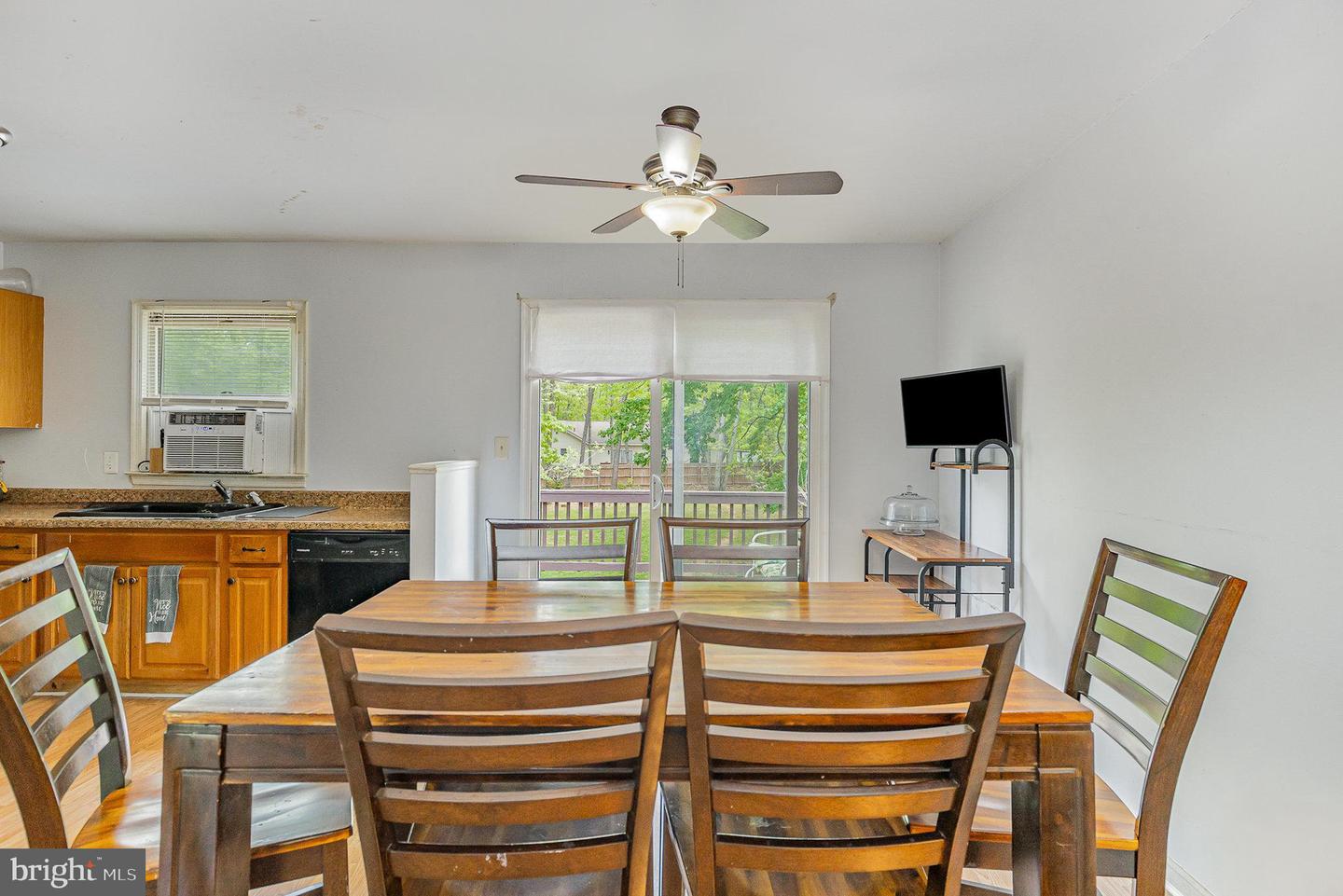 12309 QUARTER CHARGE DR, SPOTSYLVANIA, Virginia 22551, 4 Bedrooms Bedrooms, ,2 BathroomsBathrooms,Residential,For sale,12309 QUARTER CHARGE DR,VASP2031402 MLS # VASP2031402