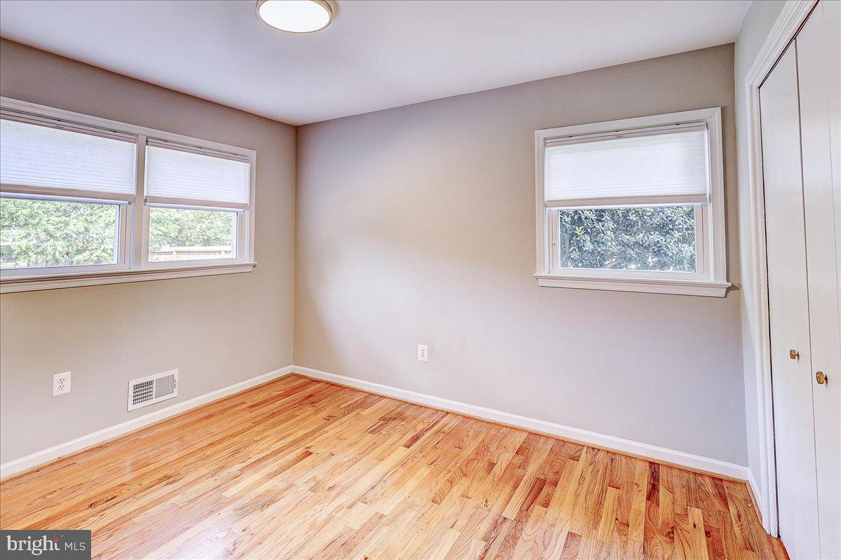 5602 ASHFIELD RD, ALEXANDRIA, Virginia 22315, 3 Bedrooms Bedrooms, ,2 BathroomsBathrooms,Residential,For sale,5602 ASHFIELD RD,VAFX2226050 MLS # VAFX2226050