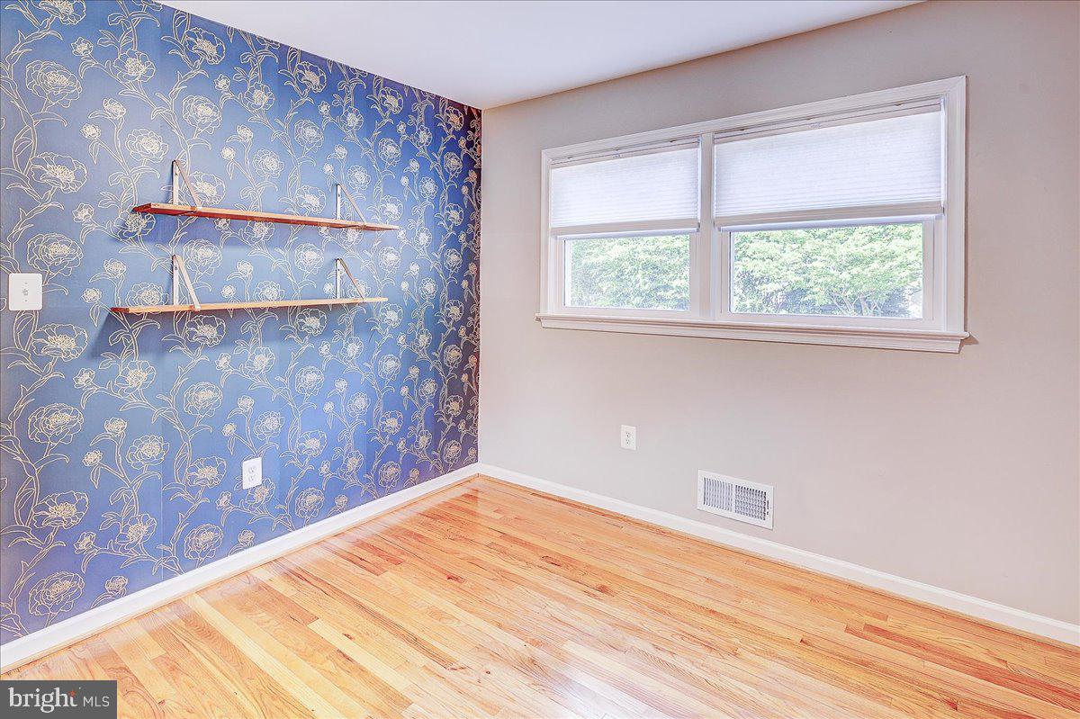 5602 ASHFIELD RD, ALEXANDRIA, Virginia 22315, 3 Bedrooms Bedrooms, ,2 BathroomsBathrooms,Residential,For sale,5602 ASHFIELD RD,VAFX2226050 MLS # VAFX2226050