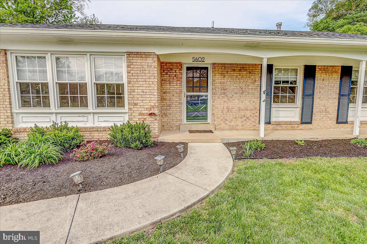 5602 ASHFIELD RD, ALEXANDRIA, Virginia 22315, 3 Bedrooms Bedrooms, ,2 BathroomsBathrooms,Residential,For sale,5602 ASHFIELD RD,VAFX2226050 MLS # VAFX2226050