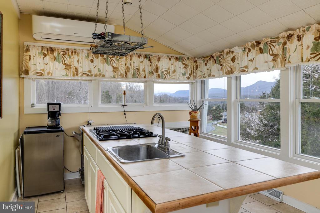 145 COLWOOD DR, RILEYVILLE, Virginia 22650, 3 Bedrooms Bedrooms, ,2 BathroomsBathrooms,Residential,145 COLWOOD DR,VAPA2004676 MLS # VAPA2004676