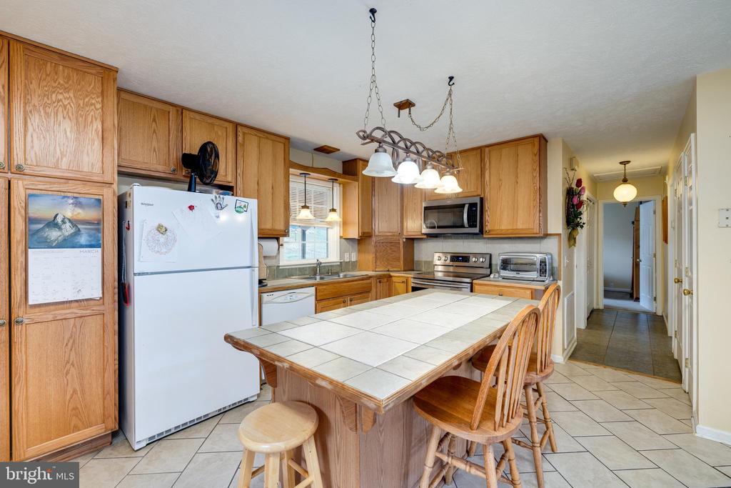 145 COLWOOD DR, RILEYVILLE, Virginia 22650, 3 Bedrooms Bedrooms, ,2 BathroomsBathrooms,Residential,145 COLWOOD DR,VAPA2004676 MLS # VAPA2004676