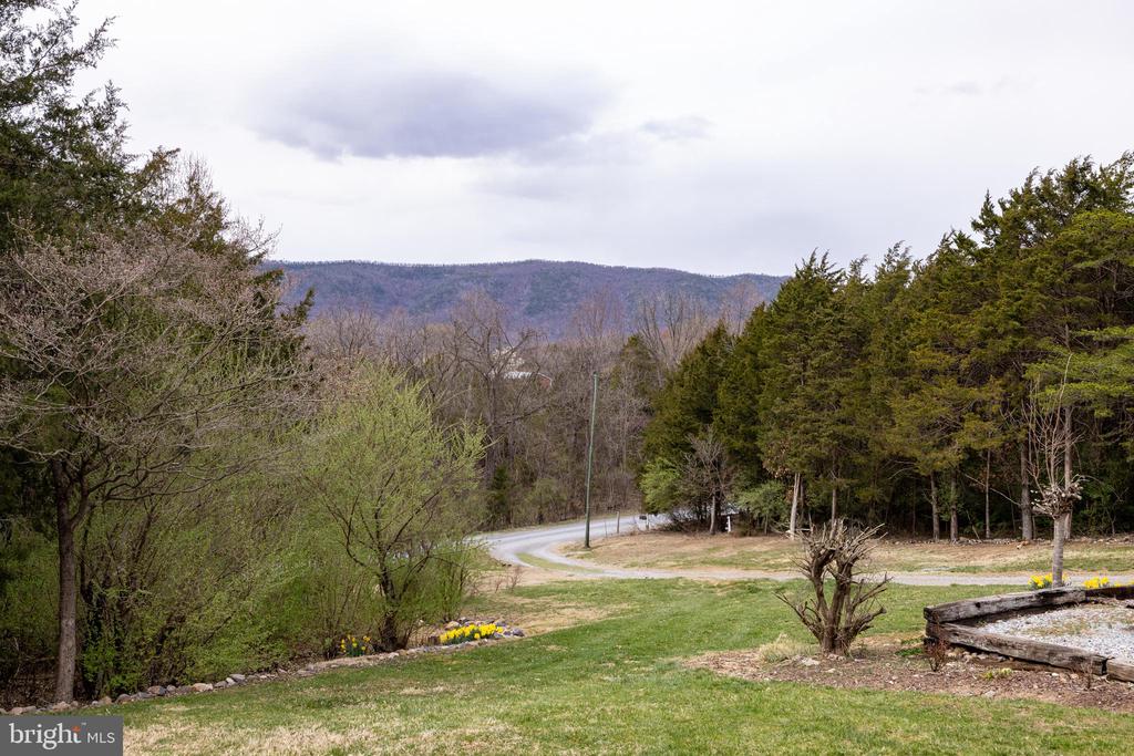 145 COLWOOD DR, RILEYVILLE, Virginia 22650, 3 Bedrooms Bedrooms, ,2 BathroomsBathrooms,Residential,145 COLWOOD DR,VAPA2004676 MLS # VAPA2004676