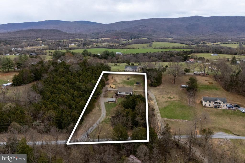 145 COLWOOD DR, RILEYVILLE, Virginia 22650, 3 Bedrooms Bedrooms, ,2 BathroomsBathrooms,Residential,145 COLWOOD DR,VAPA2004676 MLS # VAPA2004676
