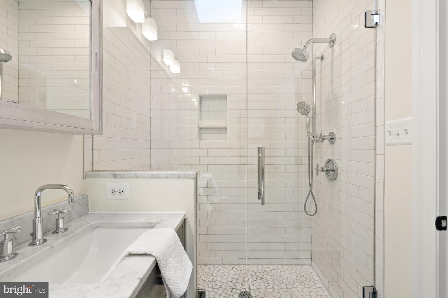 209 TAYLOR ST NW, WASHINGTON, District Of Columbia 20011, 3 Bedrooms Bedrooms, ,3 BathroomsBathrooms,Residential,For sale,209 TAYLOR ST NW,DCDC2190666 MLS # DCDC2190666