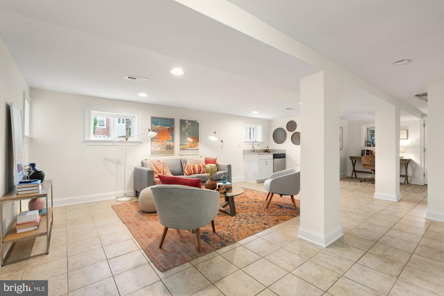 209 TAYLOR ST NW, WASHINGTON, District Of Columbia 20011, 3 Bedrooms Bedrooms, ,3 BathroomsBathrooms,Residential,For sale,209 TAYLOR ST NW,DCDC2190666 MLS # DCDC2190666