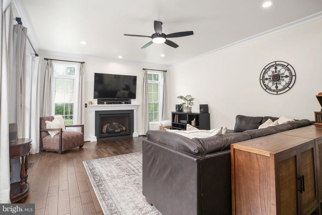 10448 WHEATLEY SCHOOL RD, MARSHALL, Virginia, 5 Bedrooms Bedrooms, ,4 BathroomsBathrooms,Residential,10448 WHEATLEY SCHOOL RD,VAFQ2016454 MLS # VAFQ2016454