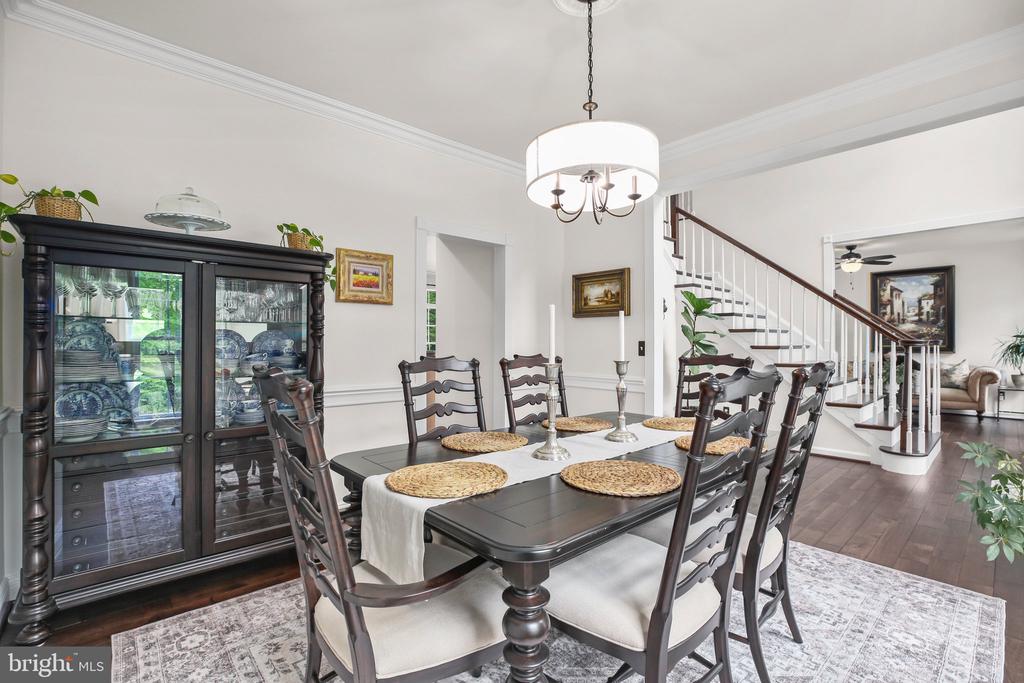 10448 WHEATLEY SCHOOL RD, MARSHALL, Virginia, 5 Bedrooms Bedrooms, ,4 BathroomsBathrooms,Residential,10448 WHEATLEY SCHOOL RD,VAFQ2016454 MLS # VAFQ2016454