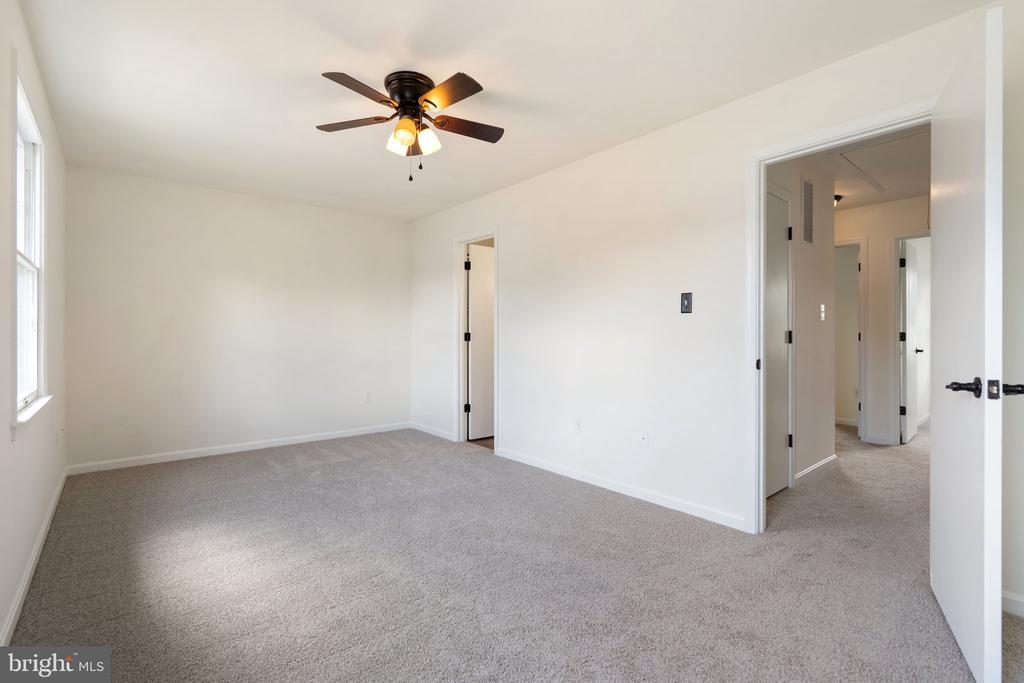 7626 WANKOMA DR, REMINGTON, Virginia 22734, 3 Bedrooms Bedrooms, ,2 BathroomsBathrooms,Residential,7626 WANKOMA DR,VAFQ2016502 MLS # VAFQ2016502