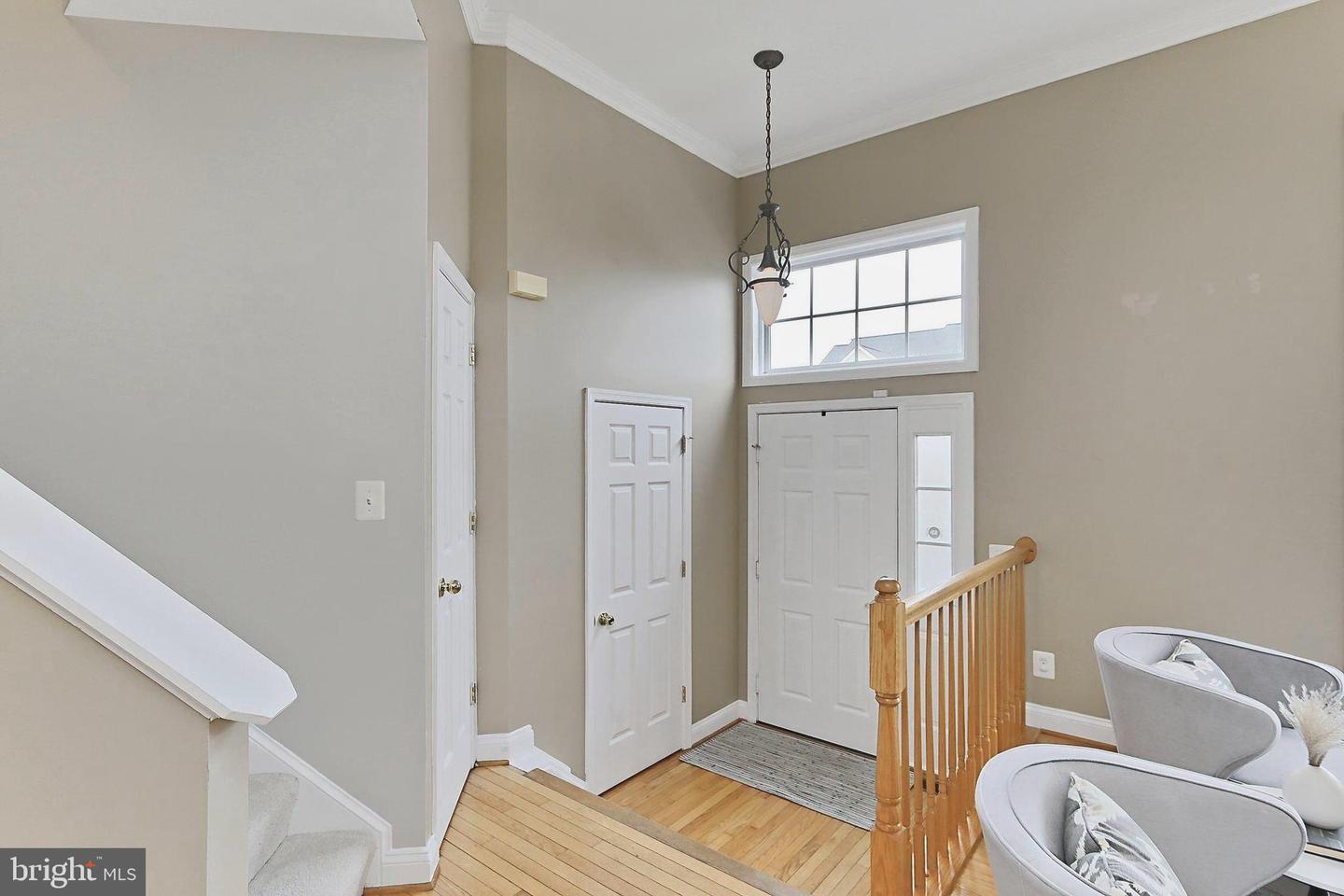 645 SPRINGHOUSE SQ SE, LEESBURG, Virginia 20175, 3 Bedrooms Bedrooms, ,2 BathroomsBathrooms,Residential,For sale,645 SPRINGHOUSE SQ SE,VALO2092228 MLS # VALO2092228
