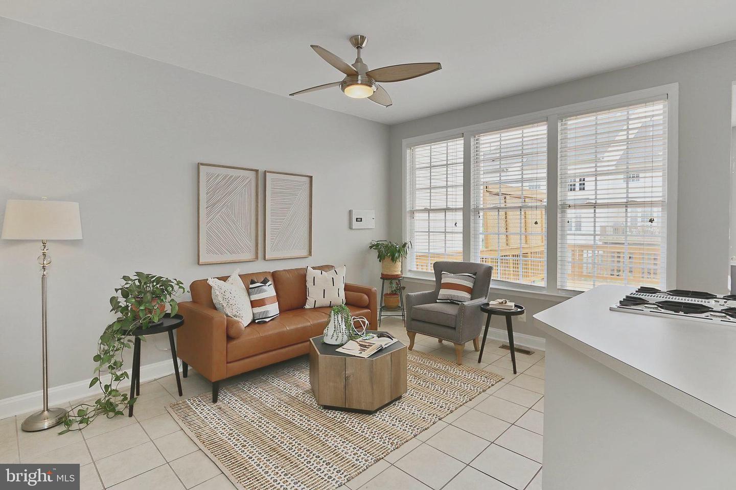 645 SPRINGHOUSE SQ SE, LEESBURG, Virginia 20175, 3 Bedrooms Bedrooms, ,2 BathroomsBathrooms,Residential,For sale,645 SPRINGHOUSE SQ SE,VALO2092228 MLS # VALO2092228