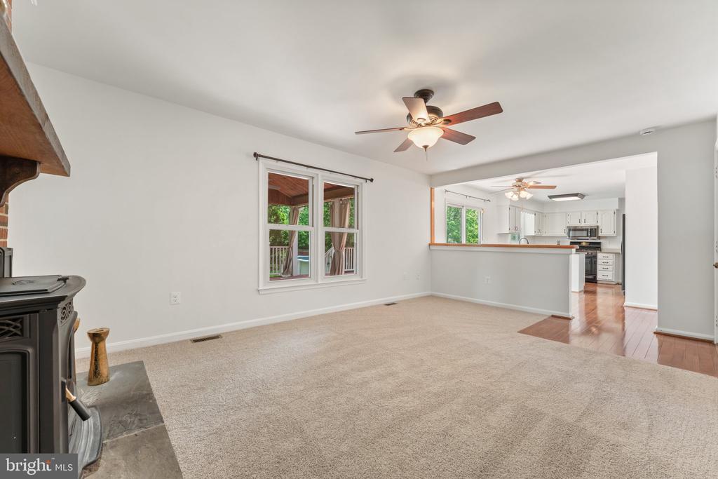 6415 BEALES CT, BEALETON, Virginia, 4 Bedrooms Bedrooms, ,3 BathroomsBathrooms,Residential,6415 BEALES CT,VAFQ2016500 MLS # VAFQ2016500