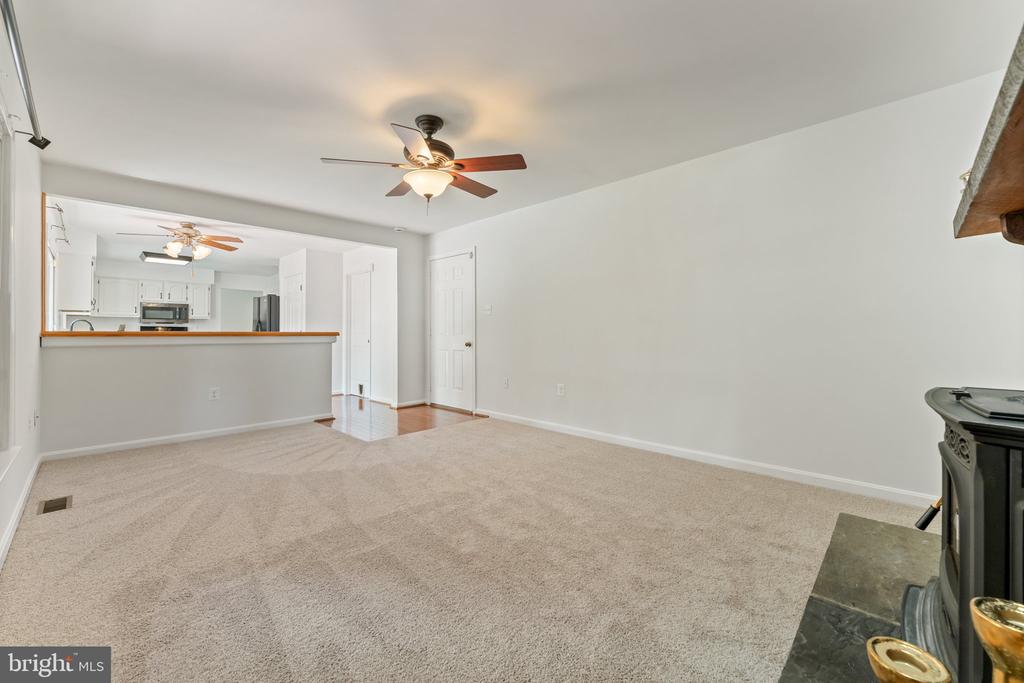 6415 BEALES CT, BEALETON, Virginia, 4 Bedrooms Bedrooms, ,3 BathroomsBathrooms,Residential,6415 BEALES CT,VAFQ2016500 MLS # VAFQ2016500