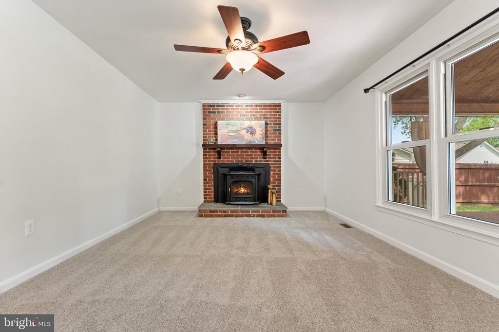 6415 BEALES CT, BEALETON, Virginia, 4 Bedrooms Bedrooms, ,3 BathroomsBathrooms,Residential,6415 BEALES CT,VAFQ2016500 MLS # VAFQ2016500