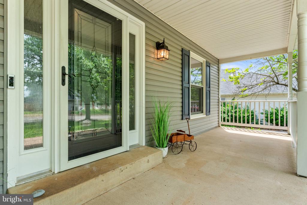 6415 BEALES CT, BEALETON, Virginia, 4 Bedrooms Bedrooms, ,3 BathroomsBathrooms,Residential,6415 BEALES CT,VAFQ2016500 MLS # VAFQ2016500