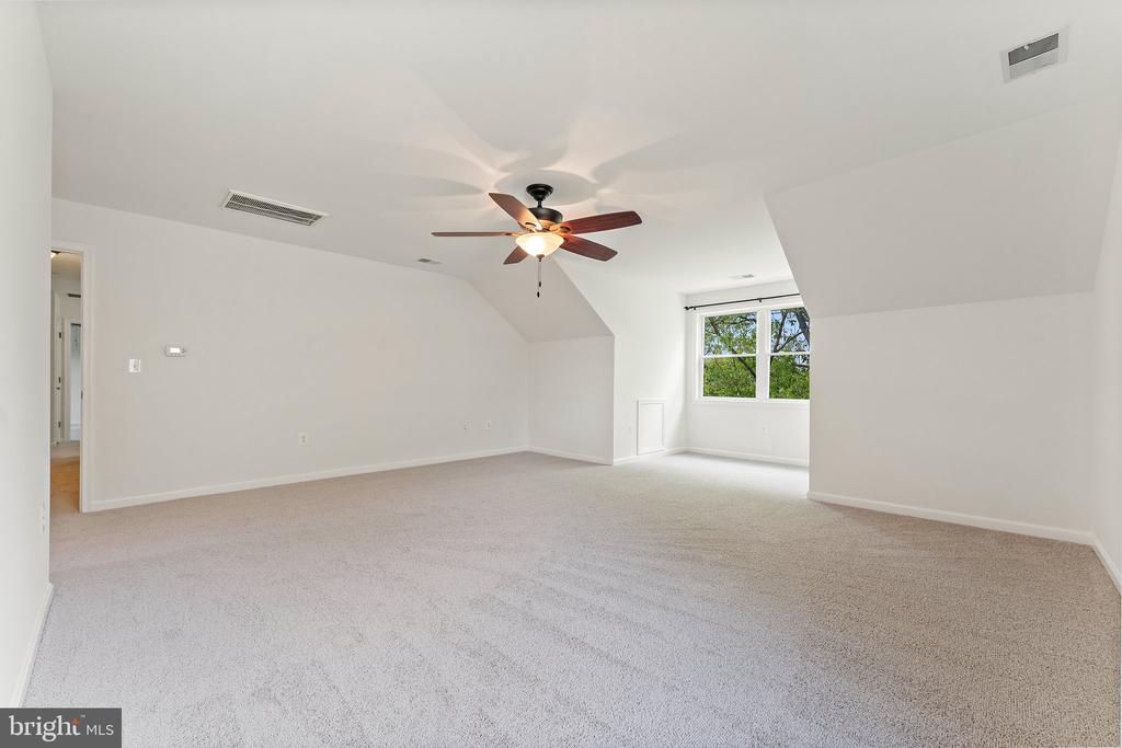 6415 BEALES CT, BEALETON, Virginia, 4 Bedrooms Bedrooms, ,3 BathroomsBathrooms,Residential,6415 BEALES CT,VAFQ2016500 MLS # VAFQ2016500