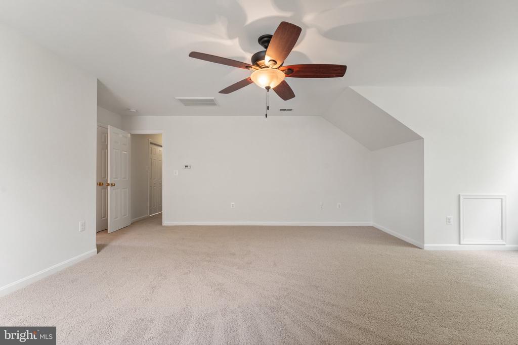 6415 BEALES CT, BEALETON, Virginia, 4 Bedrooms Bedrooms, ,3 BathroomsBathrooms,Residential,6415 BEALES CT,VAFQ2016500 MLS # VAFQ2016500