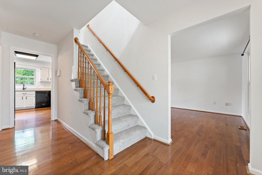 6415 BEALES CT, BEALETON, Virginia, 4 Bedrooms Bedrooms, ,3 BathroomsBathrooms,Residential,6415 BEALES CT,VAFQ2016500 MLS # VAFQ2016500