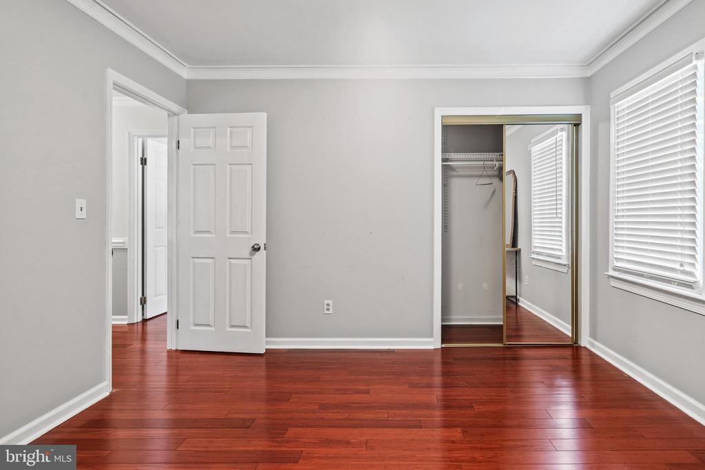 315 LAUREL AVE, FREDERICKSBURG, Virginia 22408, 4 Bedrooms Bedrooms, ,2 BathroomsBathrooms,Residential,315 LAUREL AVE,VASP2032886 MLS # VASP2032886