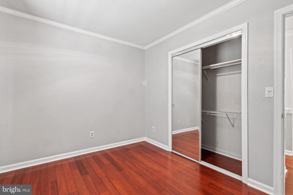 315 LAUREL AVE, FREDERICKSBURG, Virginia 22408, 4 Bedrooms Bedrooms, ,2 BathroomsBathrooms,Residential,315 LAUREL AVE,VASP2032886 MLS # VASP2032886