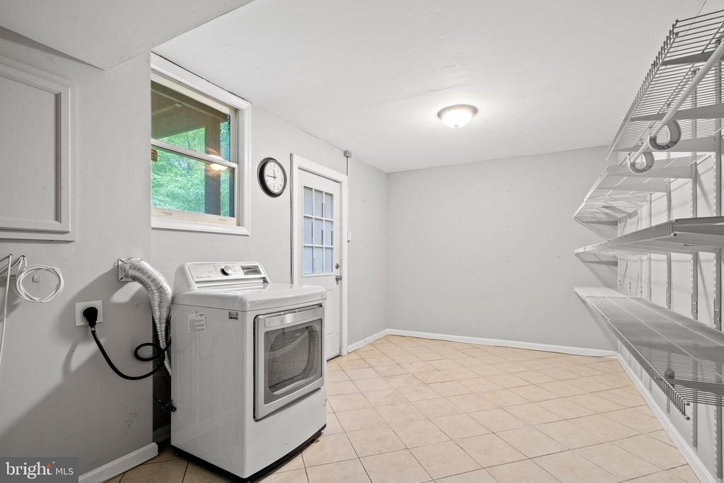 315 LAUREL AVE, FREDERICKSBURG, Virginia 22408, 4 Bedrooms Bedrooms, ,2 BathroomsBathrooms,Residential,315 LAUREL AVE,VASP2032886 MLS # VASP2032886