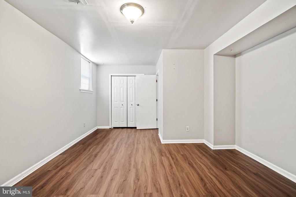 315 LAUREL AVE, FREDERICKSBURG, Virginia 22408, 4 Bedrooms Bedrooms, ,2 BathroomsBathrooms,Residential,315 LAUREL AVE,VASP2032886 MLS # VASP2032886