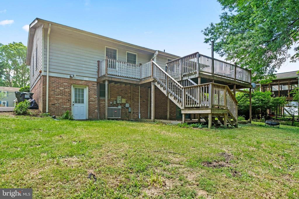 315 LAUREL AVE, FREDERICKSBURG, Virginia 22408, 4 Bedrooms Bedrooms, ,2 BathroomsBathrooms,Residential,315 LAUREL AVE,VASP2032886 MLS # VASP2032886