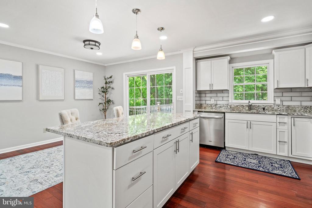 315 LAUREL AVE, FREDERICKSBURG, Virginia 22408, 4 Bedrooms Bedrooms, ,2 BathroomsBathrooms,Residential,315 LAUREL AVE,VASP2032886 MLS # VASP2032886