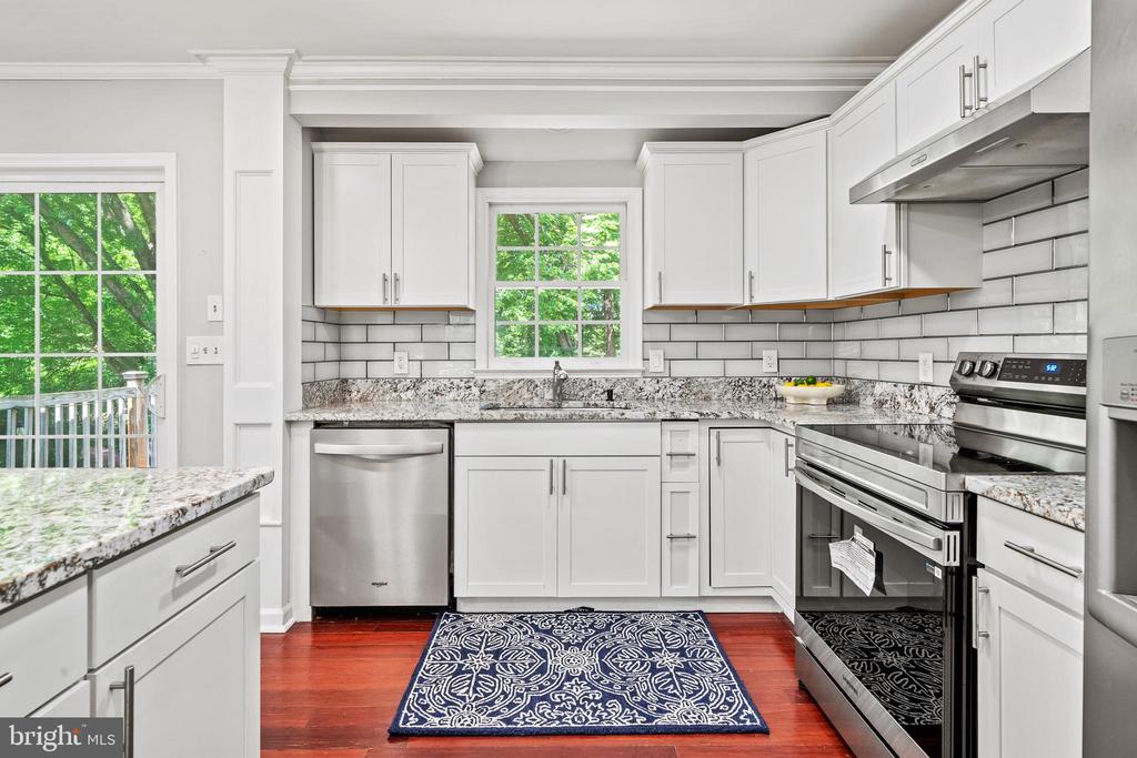 315 LAUREL AVE, FREDERICKSBURG, Virginia 22408, 4 Bedrooms Bedrooms, ,2 BathroomsBathrooms,Residential,315 LAUREL AVE,VASP2032886 MLS # VASP2032886